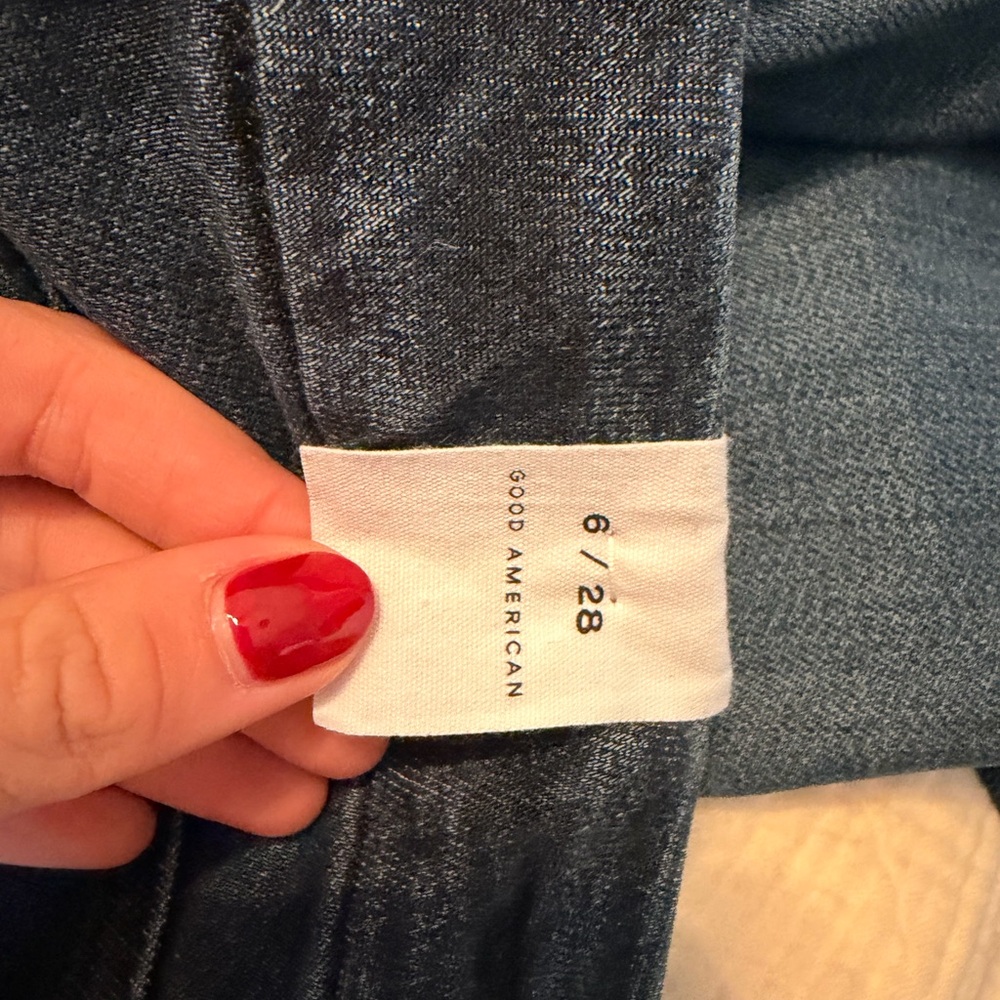NWT Good American Dark Wash Flare Jeans - Picture 3 of 5
